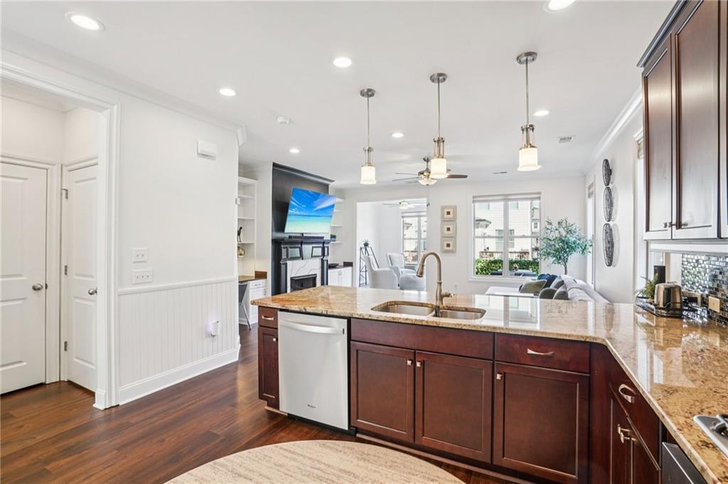 124 Laurel Crest Alley