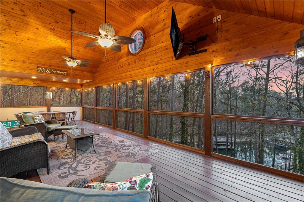 5457 Dogwood Lane