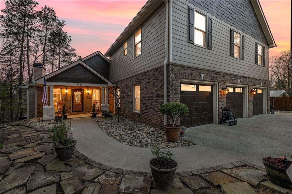 5457 Dogwood Lane