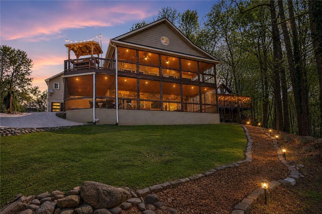 5457 Dogwood Lane
