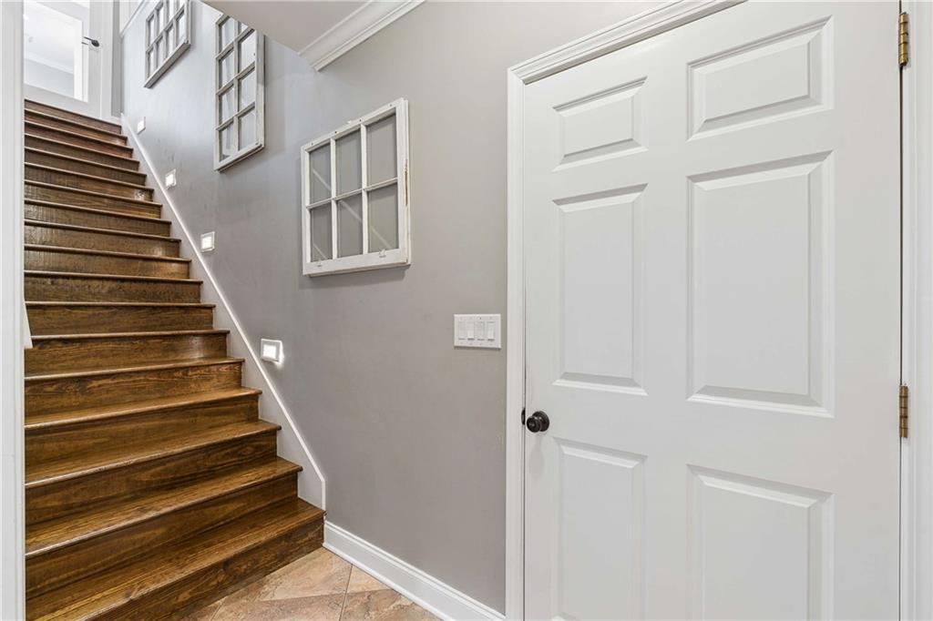 5457 Dogwood Lane