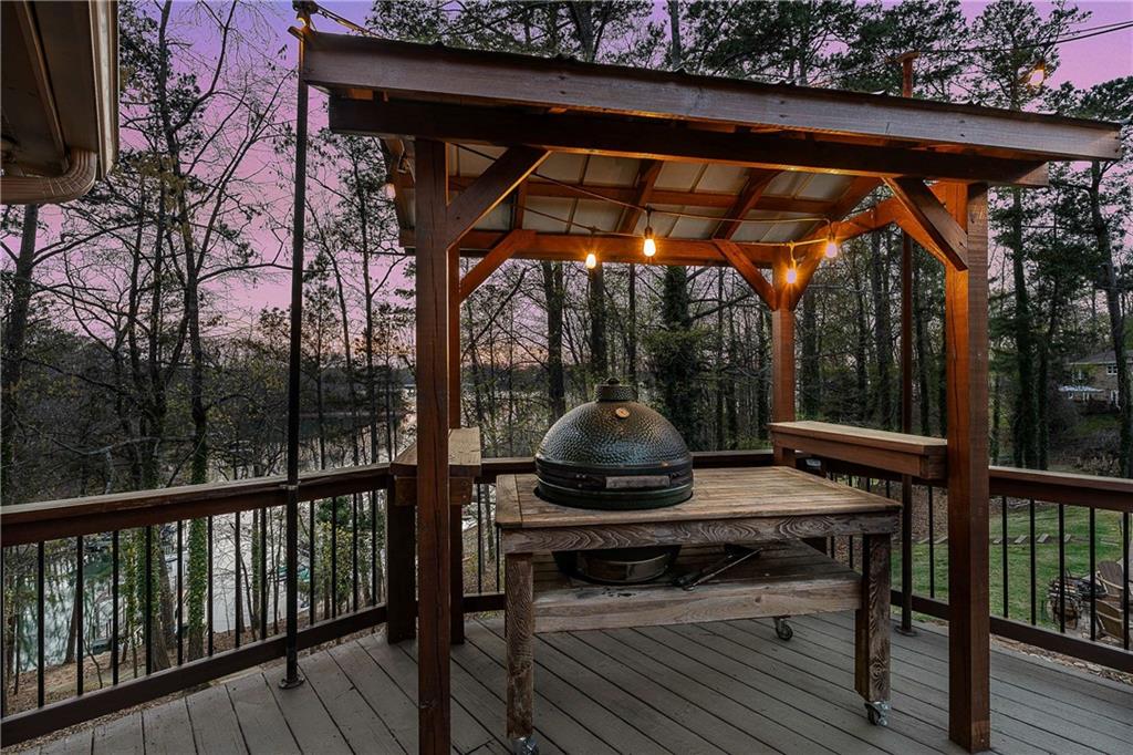 5457 Dogwood Lane