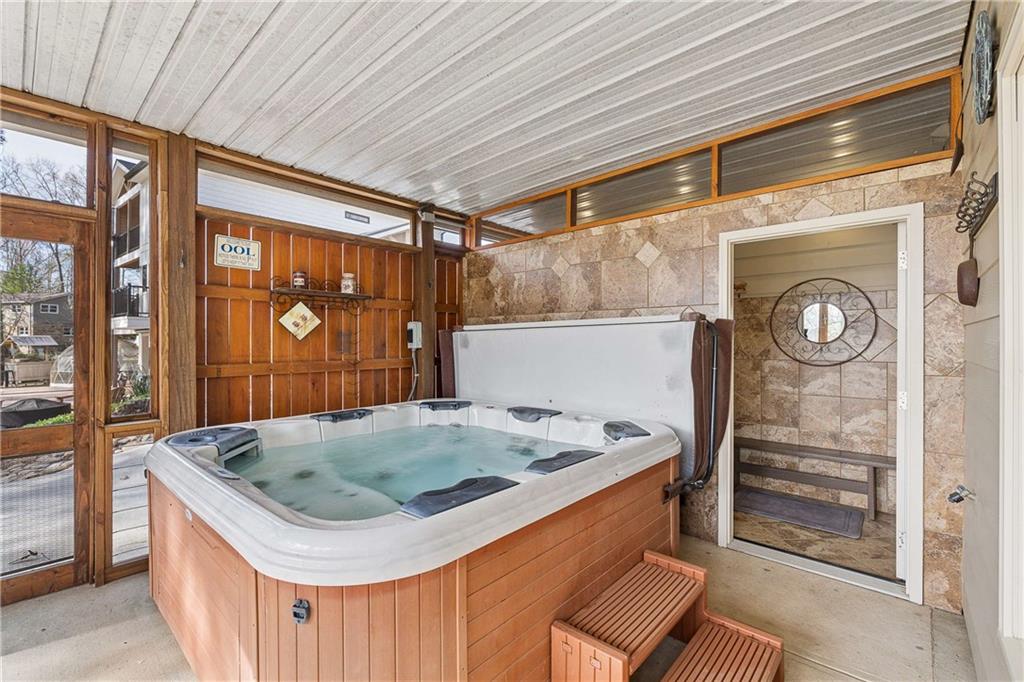 5457 Dogwood Lane