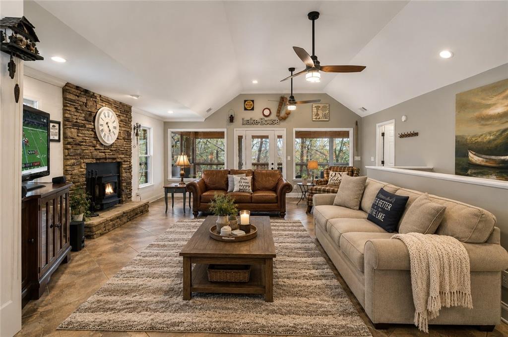 5457 Dogwood Lane