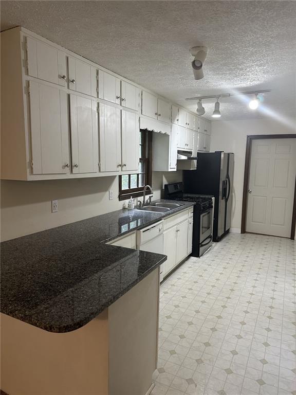 2733 Old Dawsonville Road