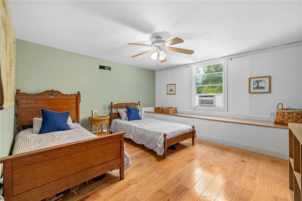 385 Amys Road