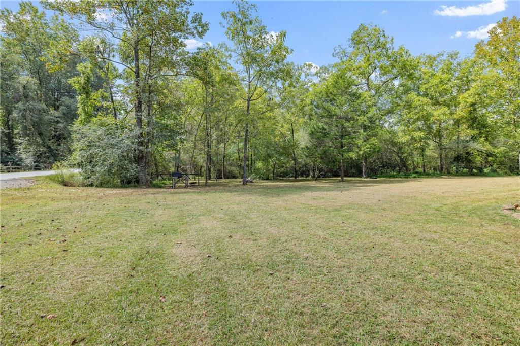 385 Amys Road