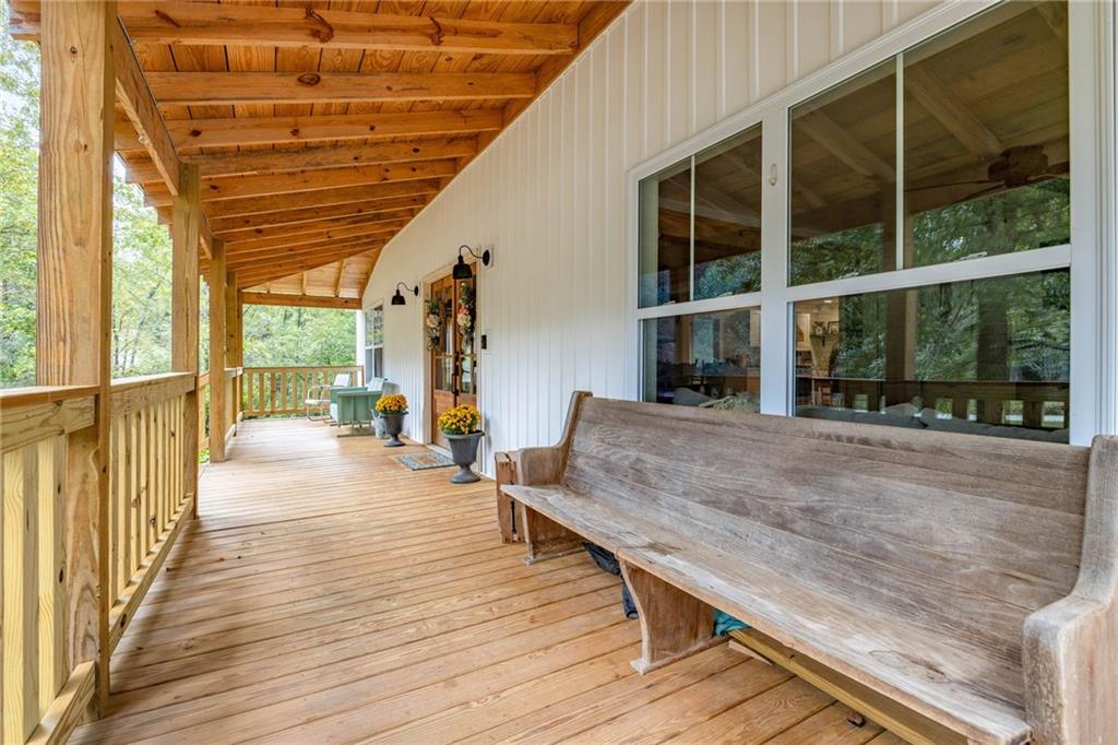 385 Amys Road