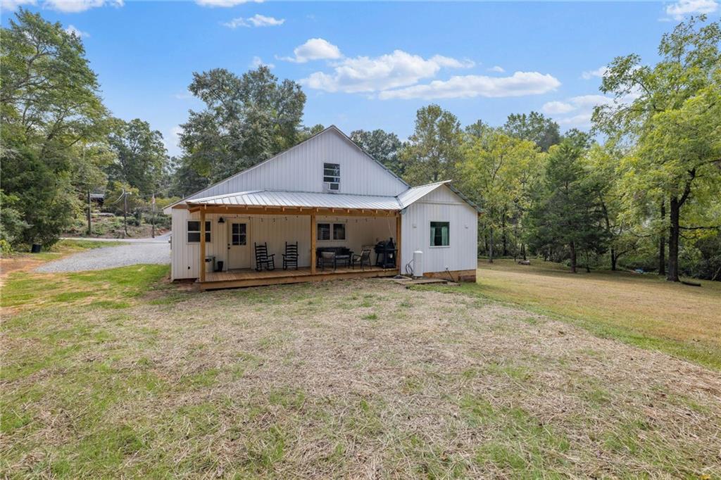 385 Amys Road