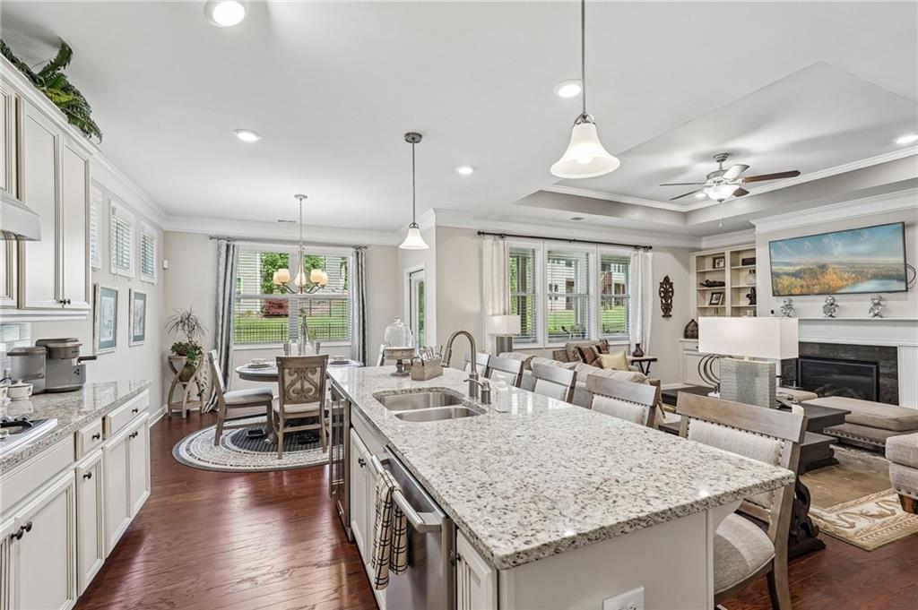 2690 Westlington Circle