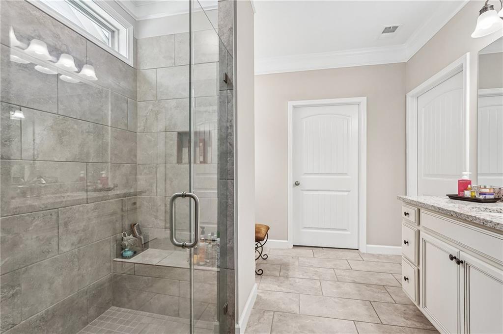 2690 Westlington Circle
