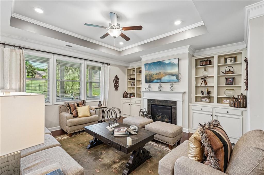 2690 Westlington Circle