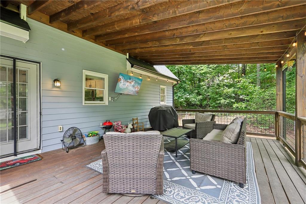 155 Mayapple Glen
