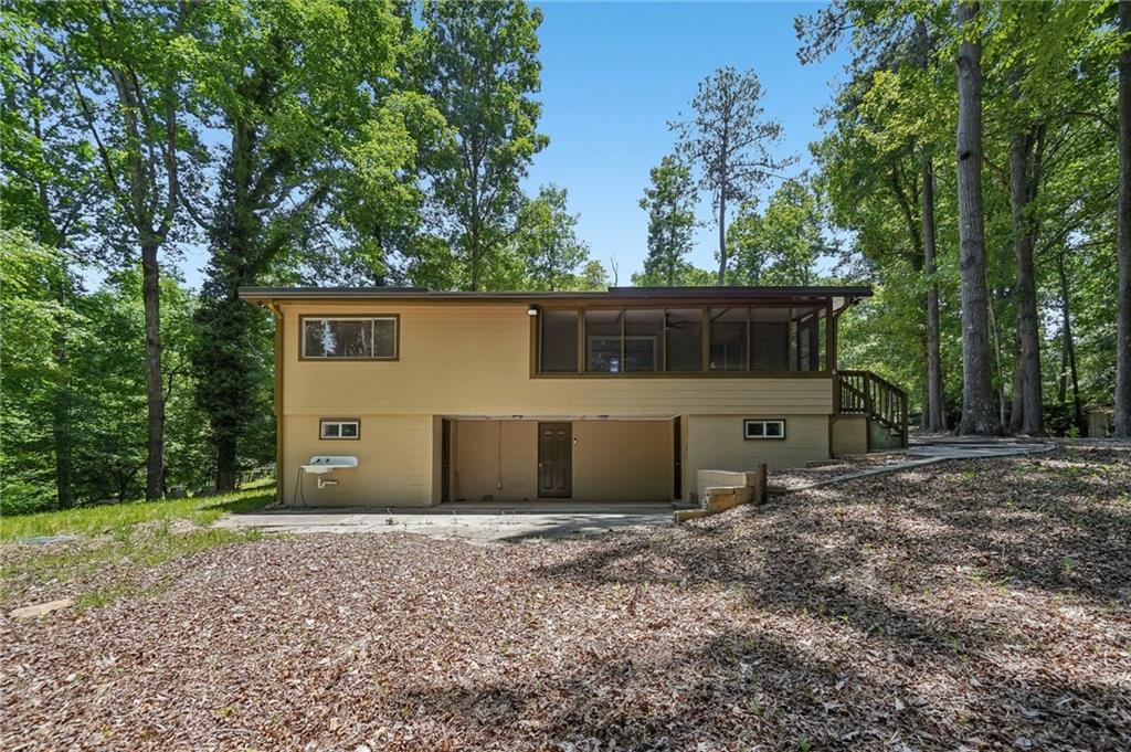 5085 Balus Drive