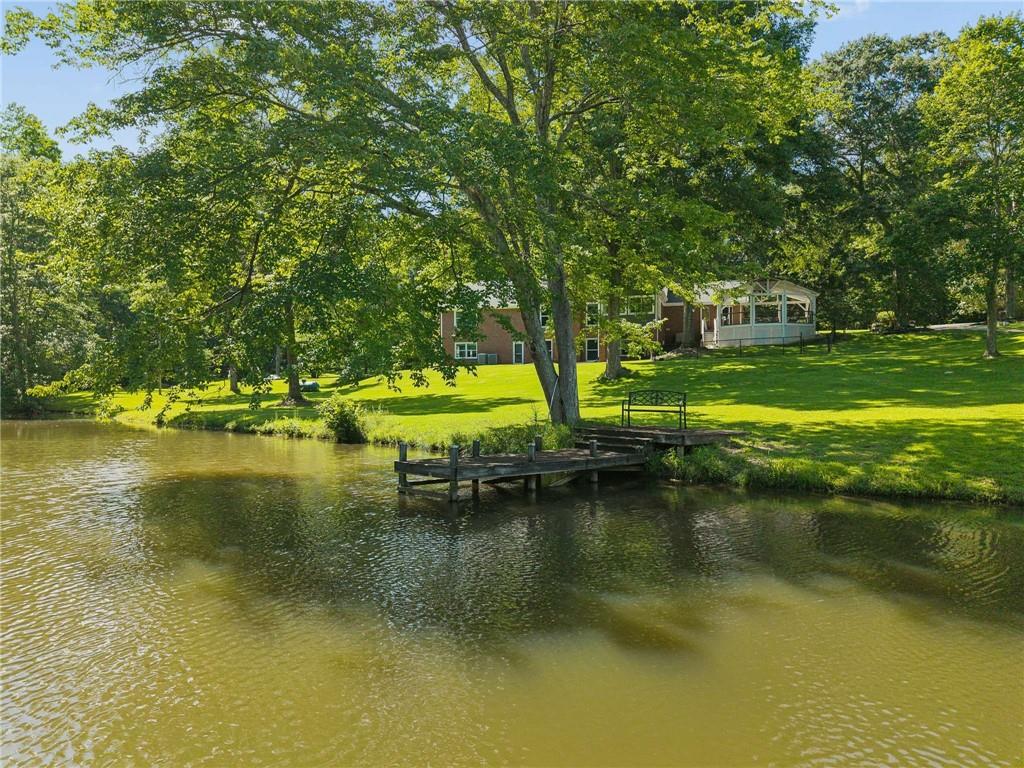 1091 Briar Lakes Road
