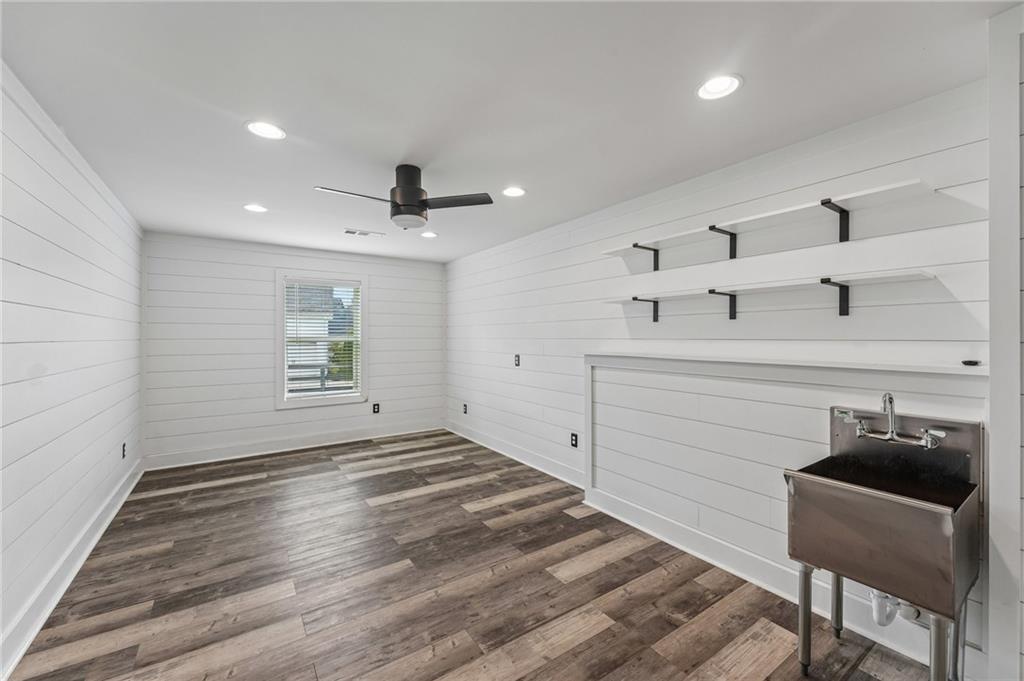 6695 Canyon Cove