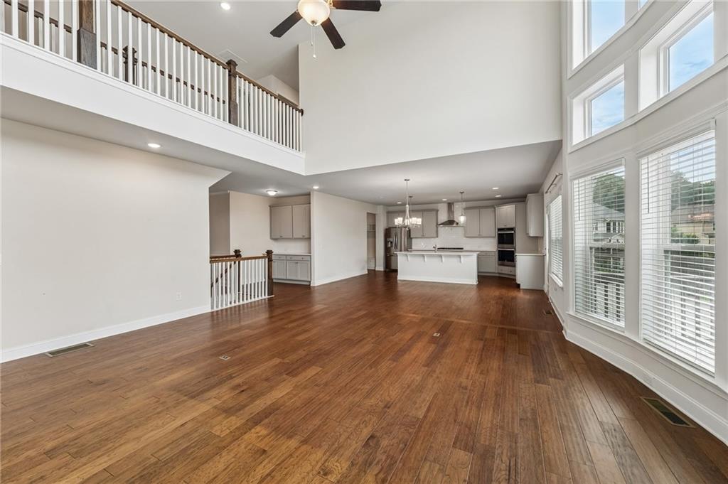 6695 Canyon Cove