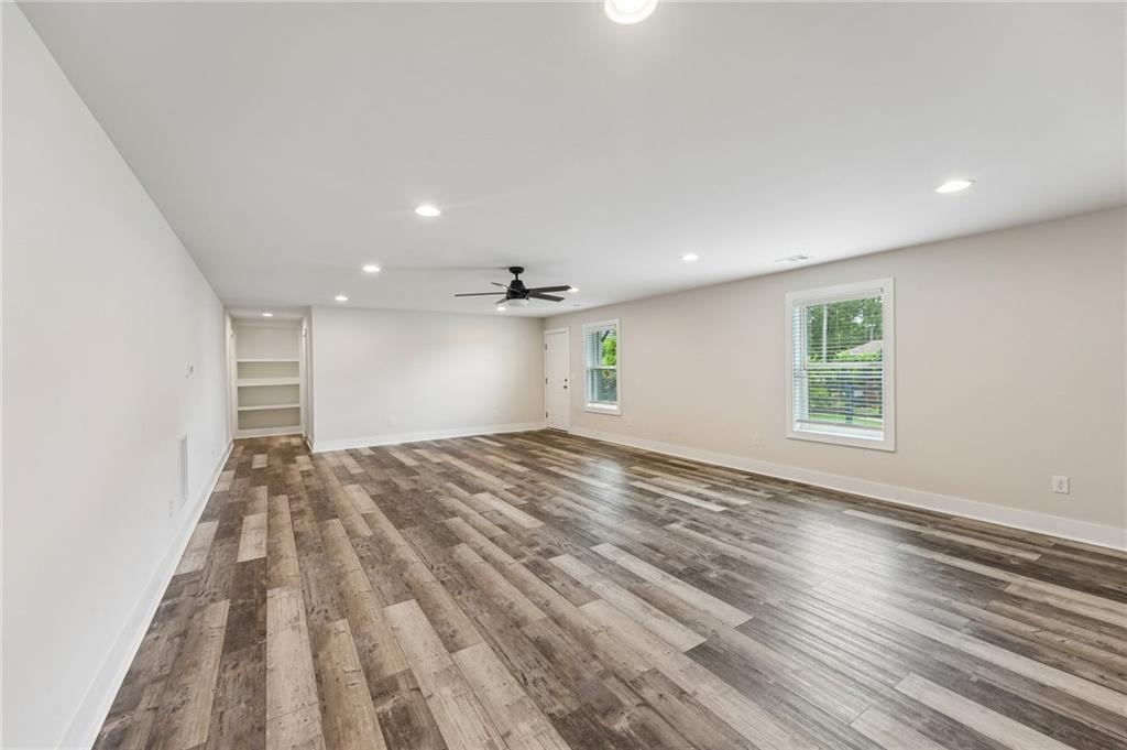 6695 Canyon Cove