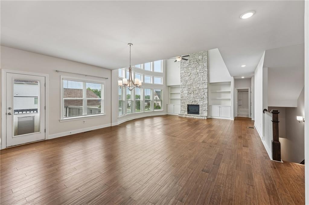 6695 Canyon Cove