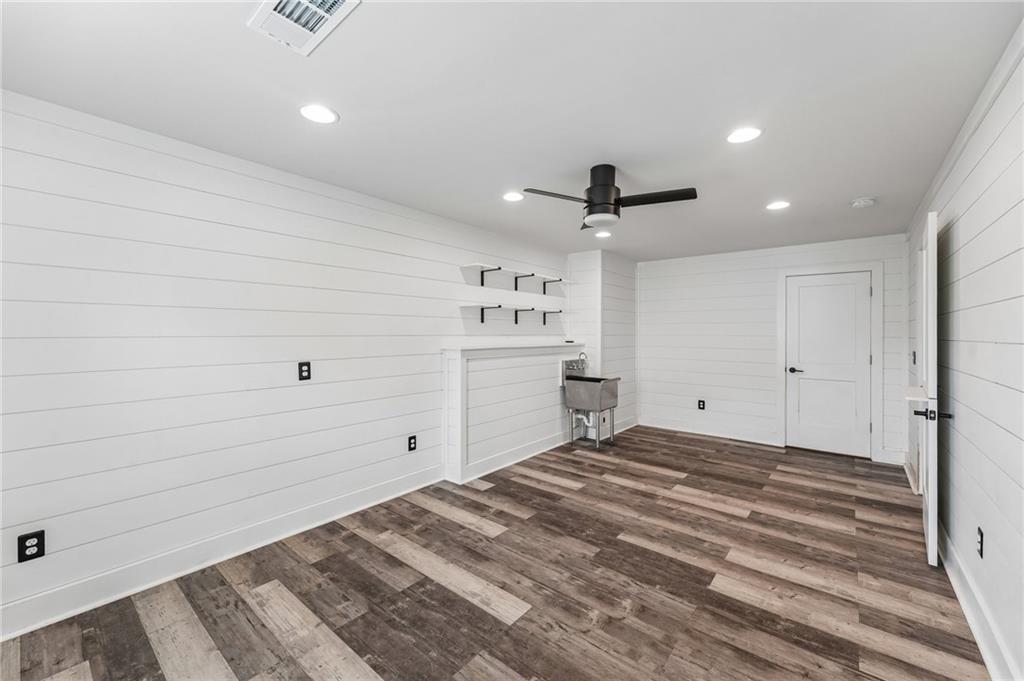 6695 Canyon Cove