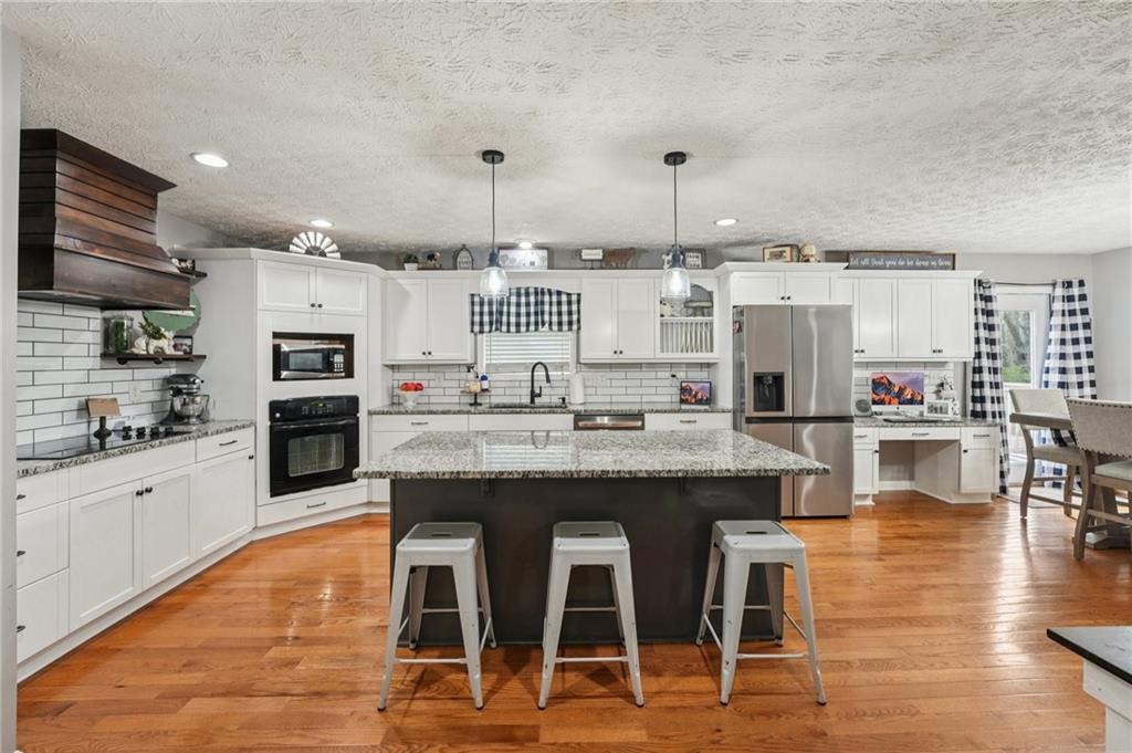 6471 Forsyth Drive