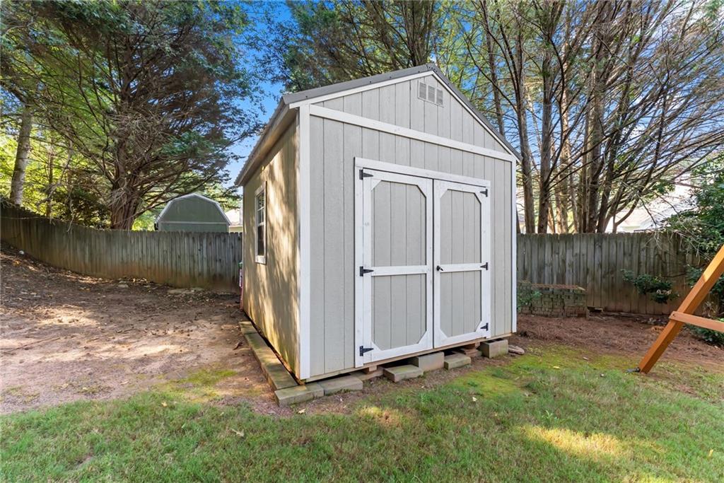 60 Burts Crossing Drrive