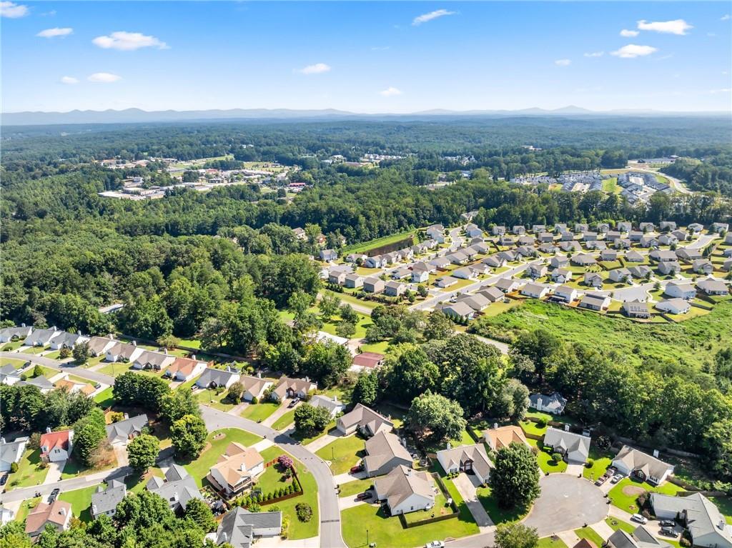 60 Burts Crossing Drrive