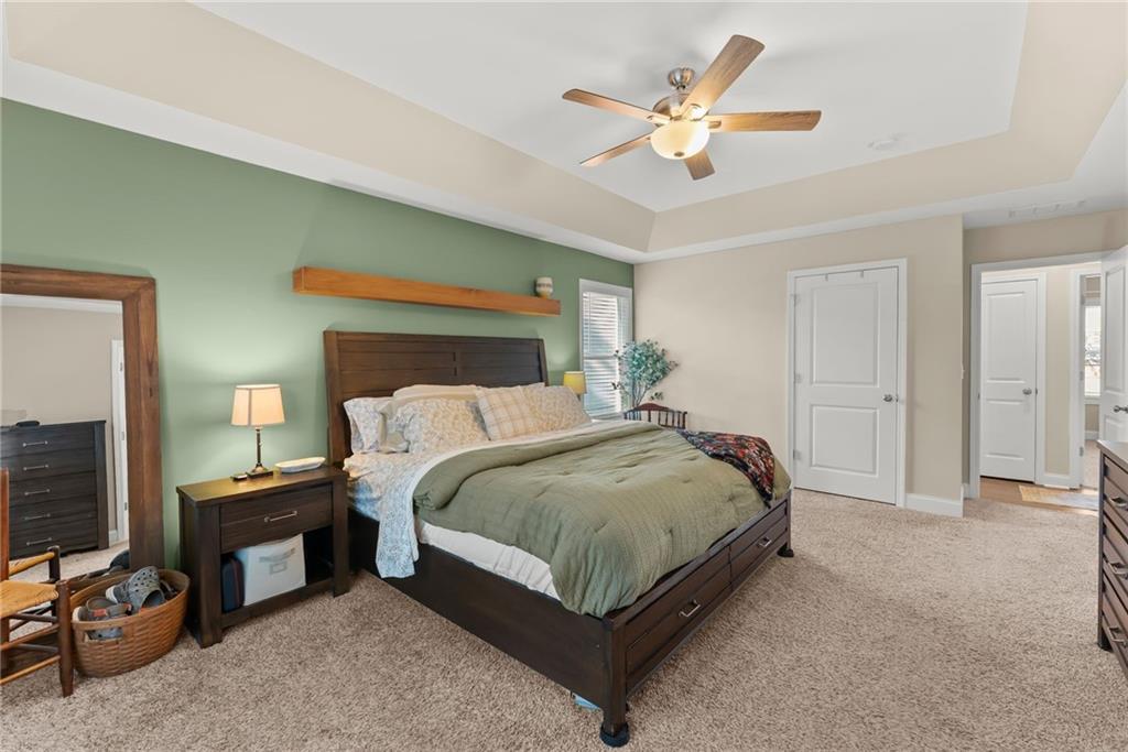 60 Burts Crossing Drrive