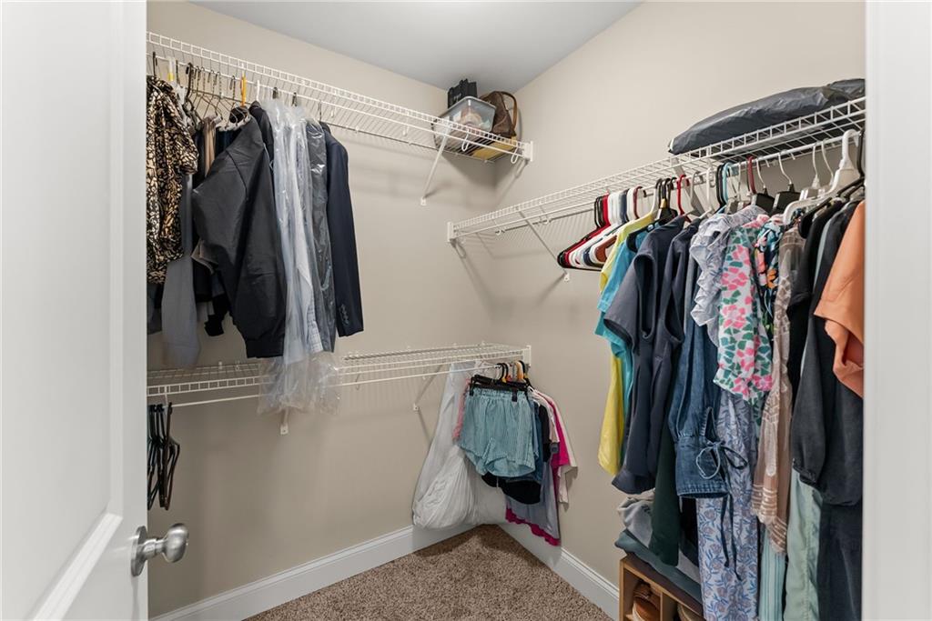60 Burts Crossing Drrive