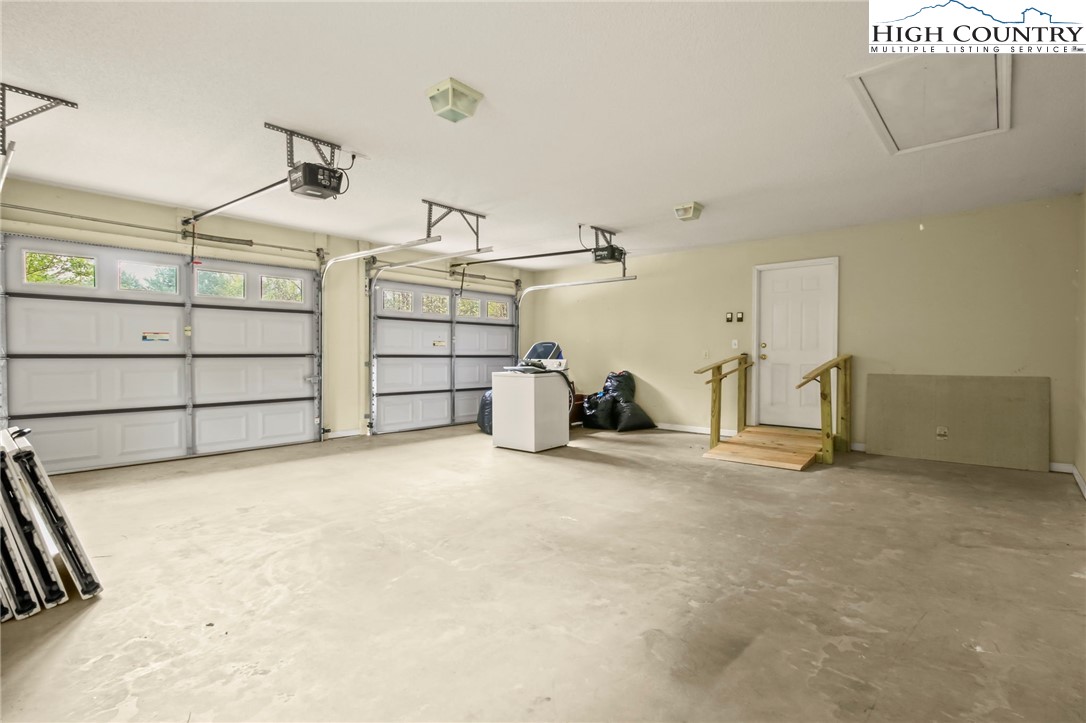 3015 Blowing Rock Boulevard