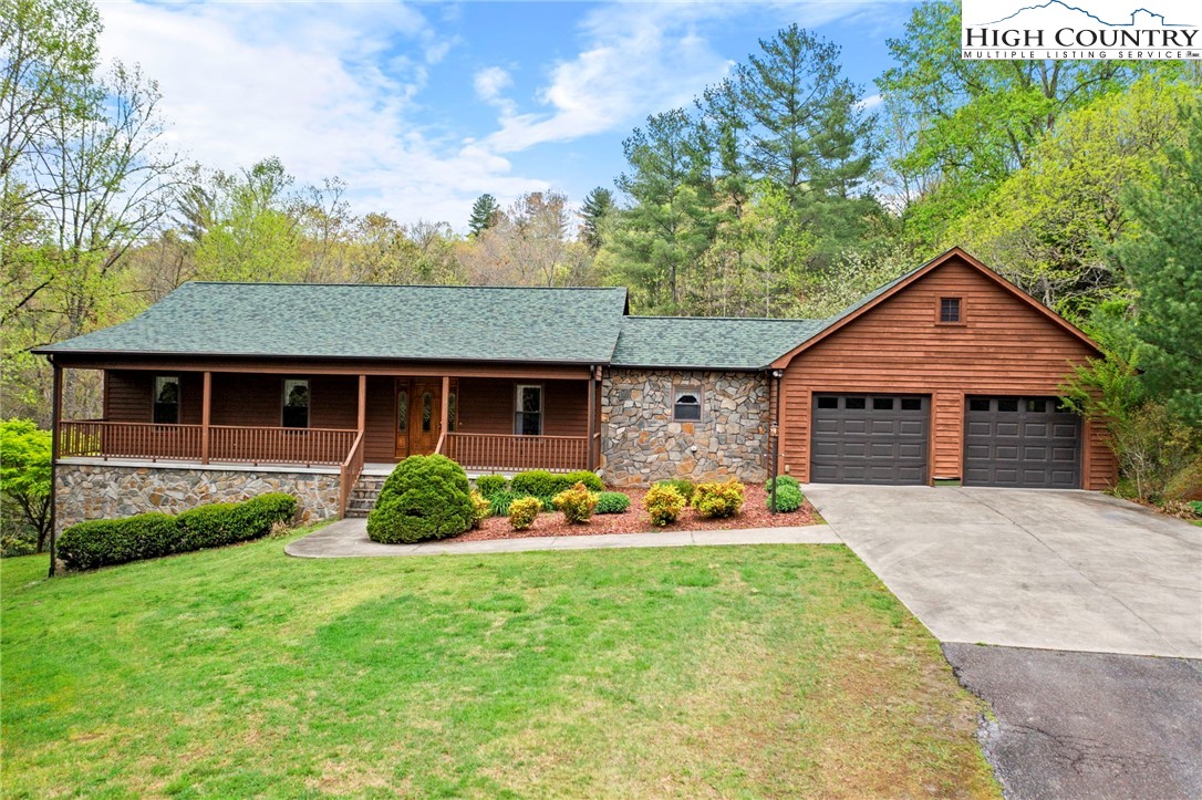 3015 Blowing Rock Boulevard