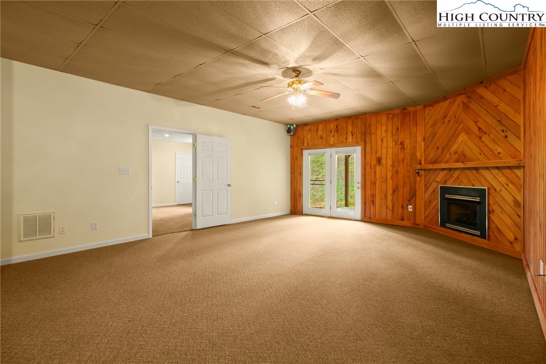 3015 Blowing Rock Boulevard
