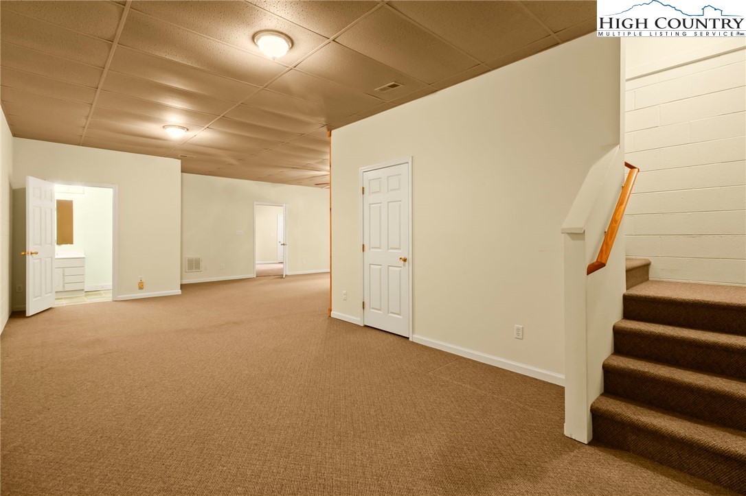 3015 Blowing Rock Boulevard