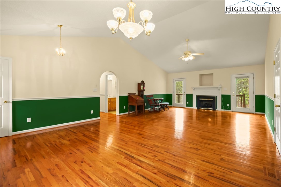 3015 Blowing Rock Boulevard