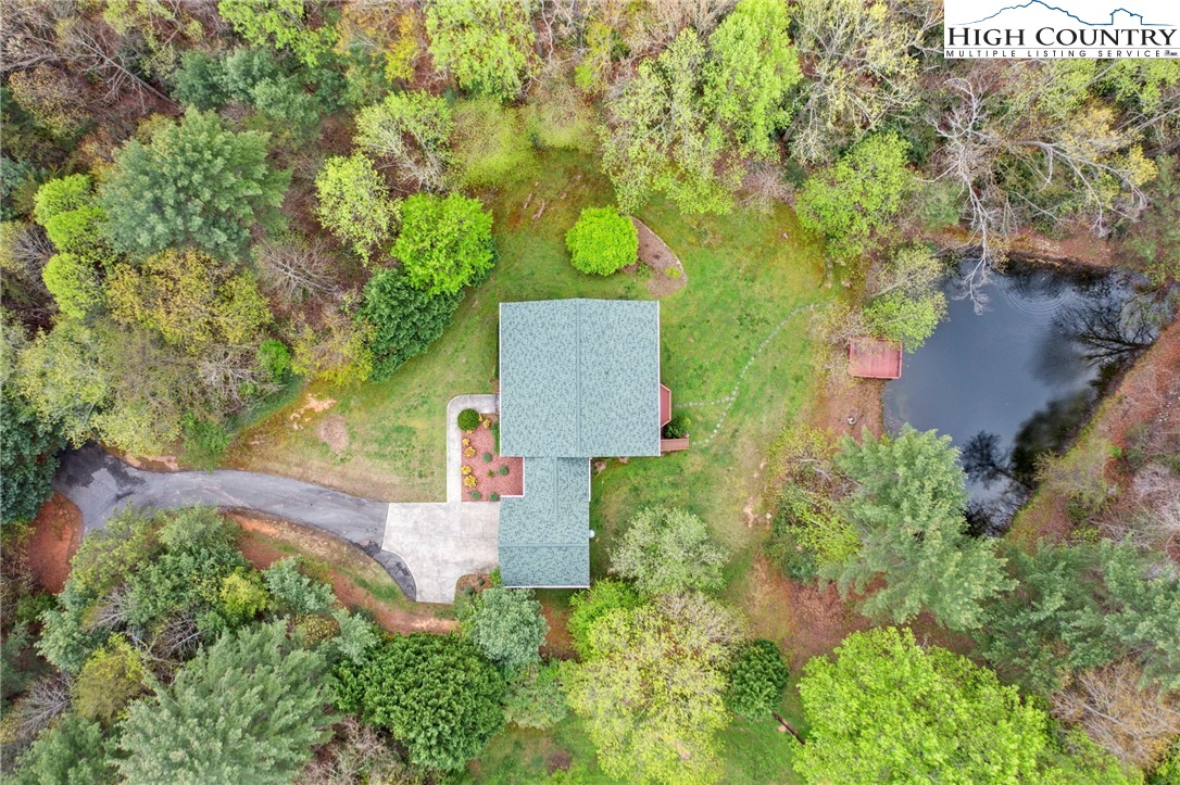 3015 Blowing Rock Boulevard