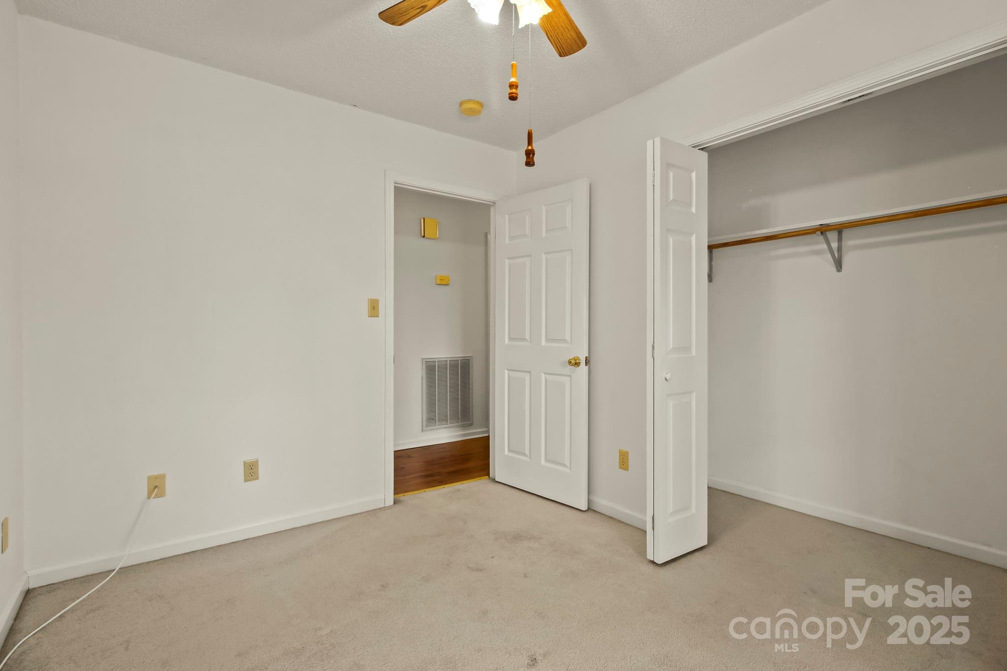 2473 Wilderness Lane
