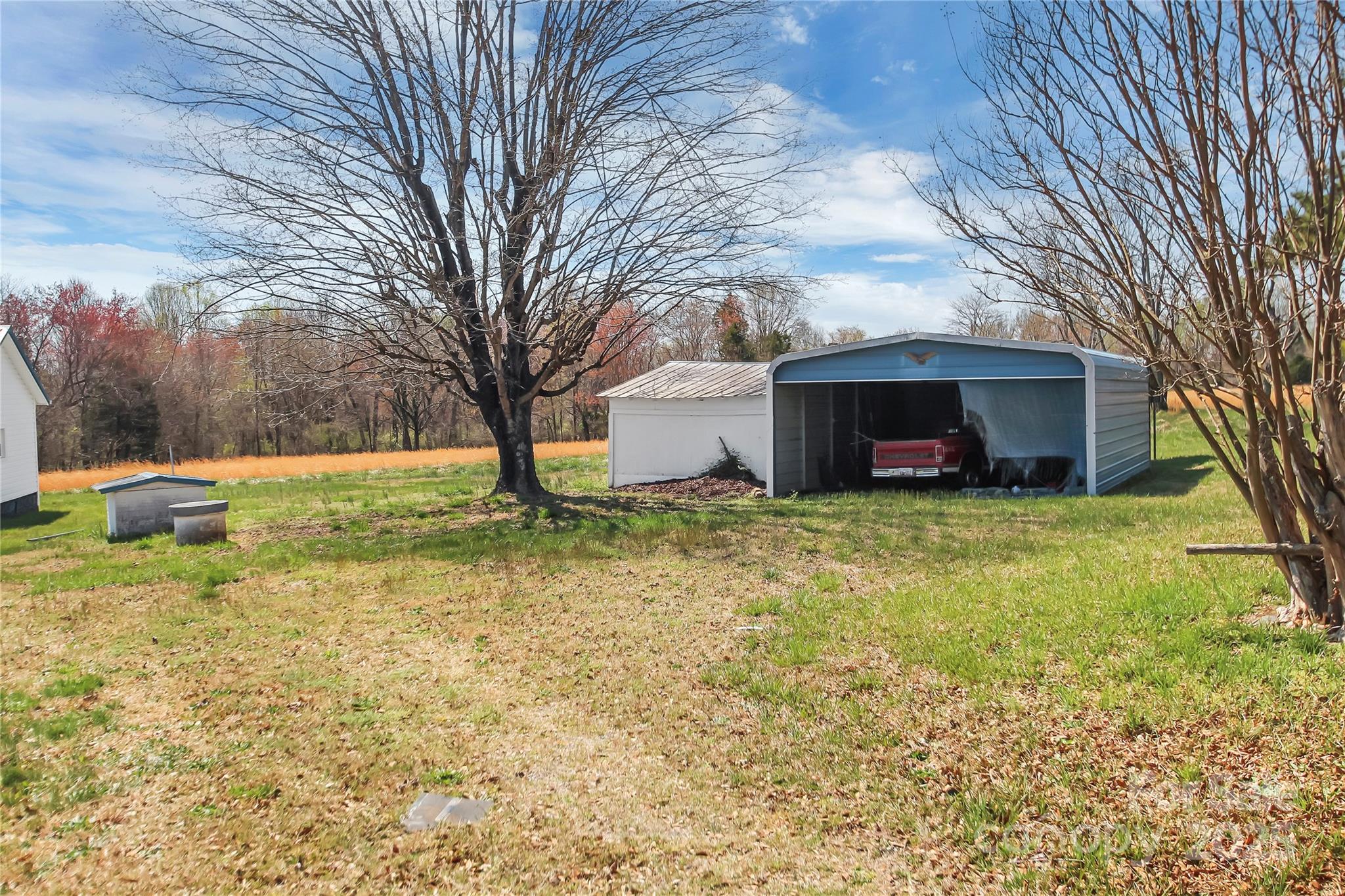 305 Old Belwood Road