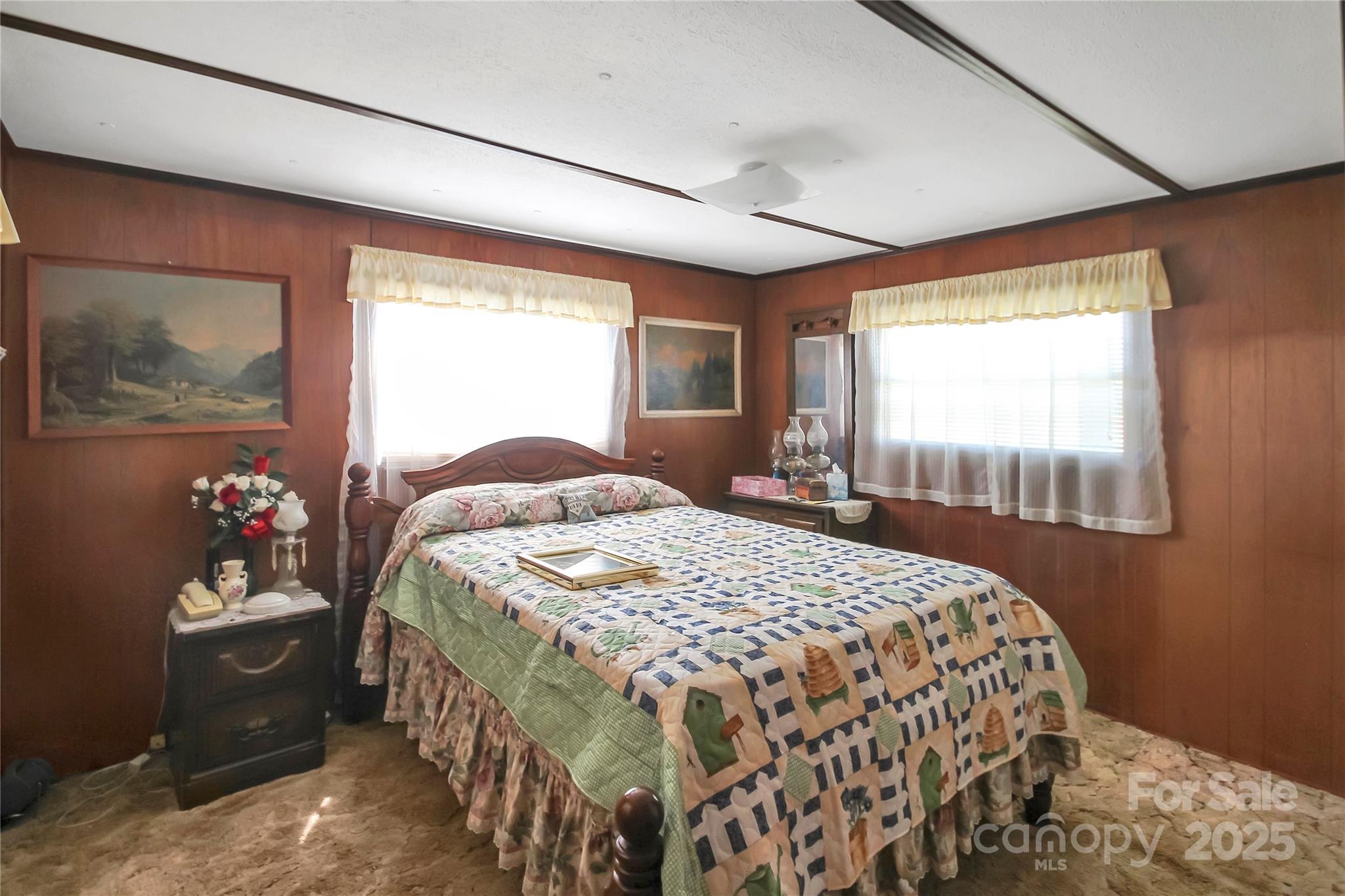 305 Old Belwood Road