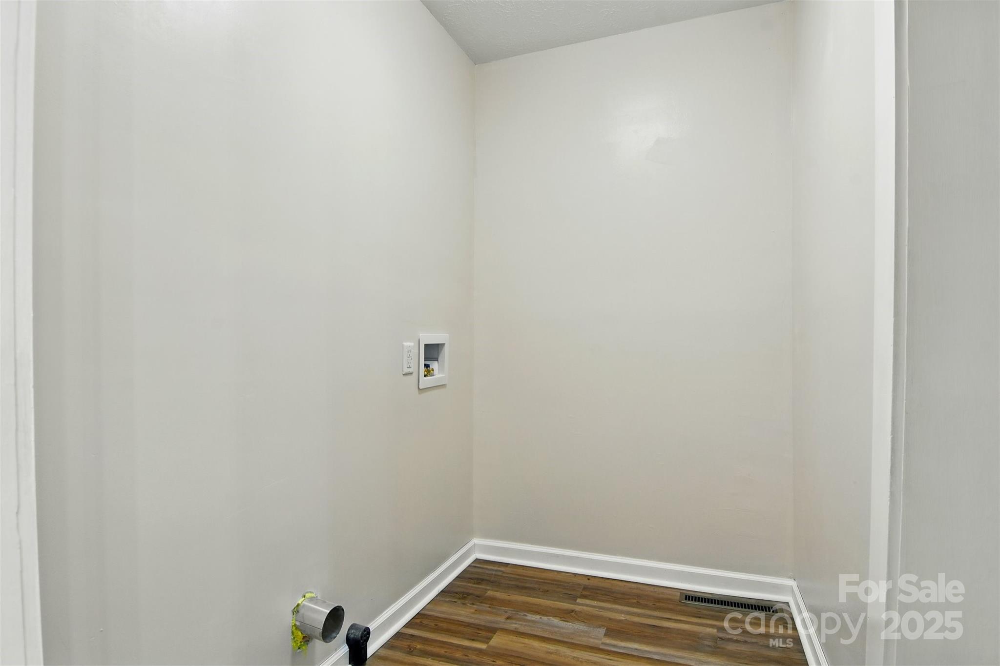 3923 US Hwy 321A Highway