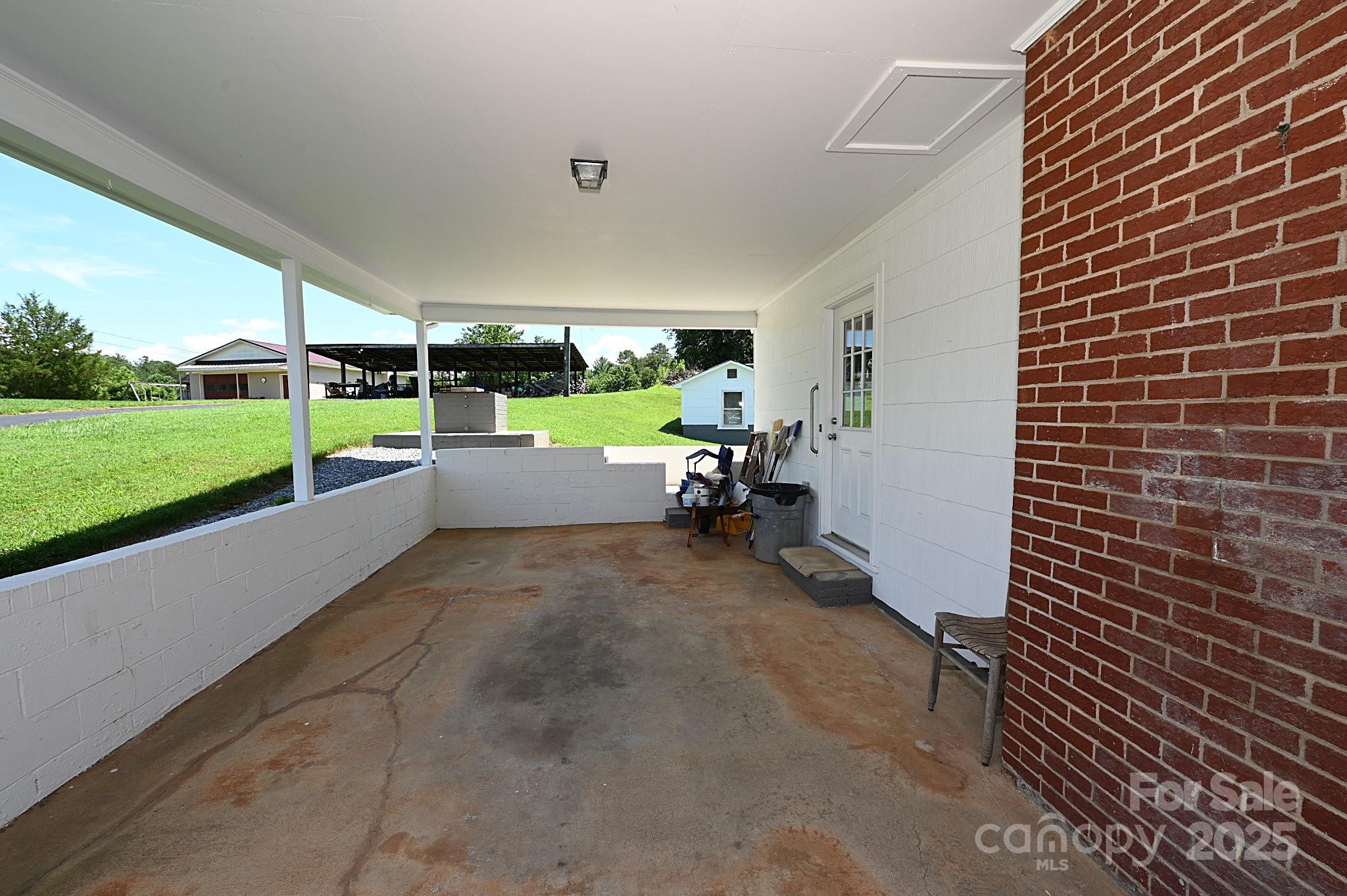 1667 Baton School Road Unit: 1