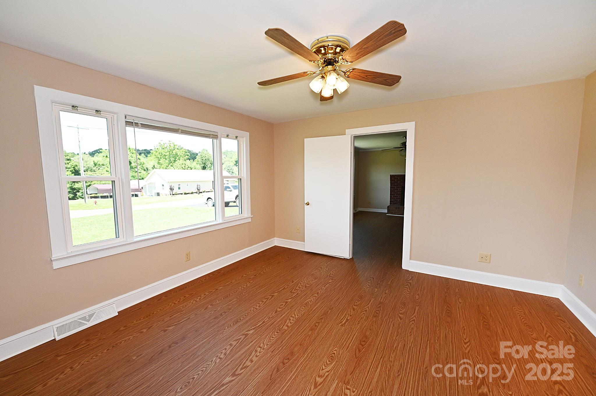 1667 Baton School Road Unit: 1