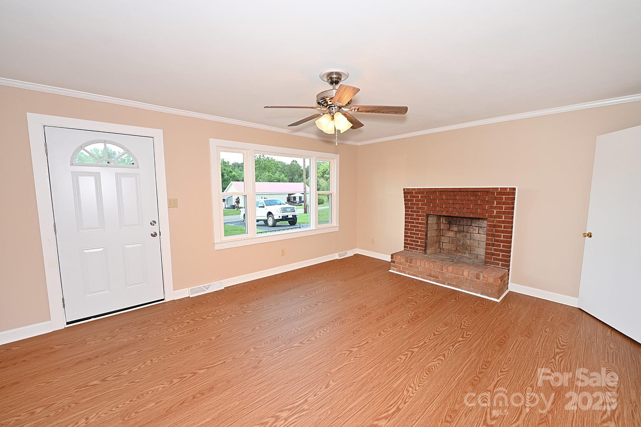 1667 Baton School Road Unit: 1