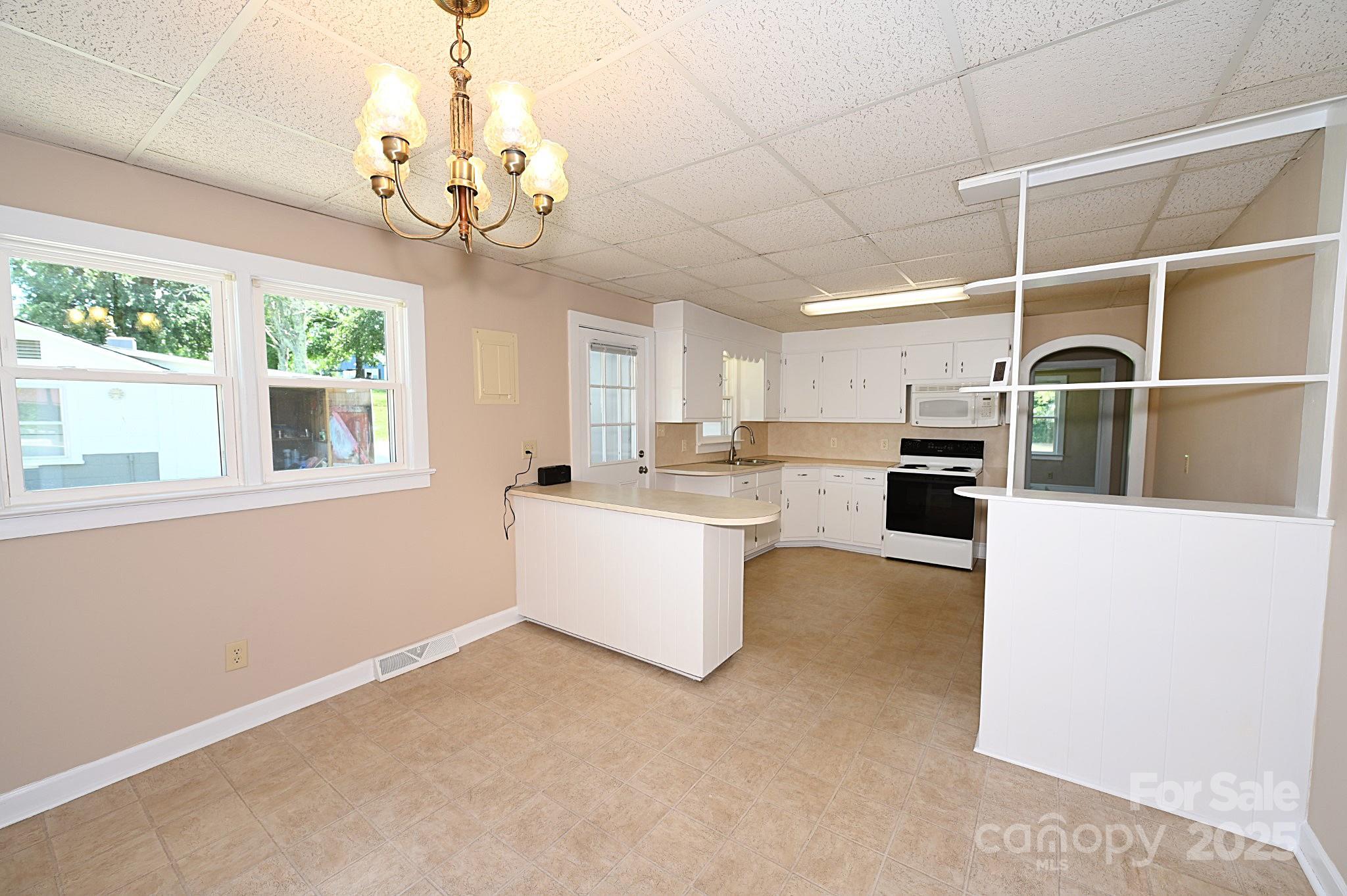 1667 Baton School Road Unit: 1