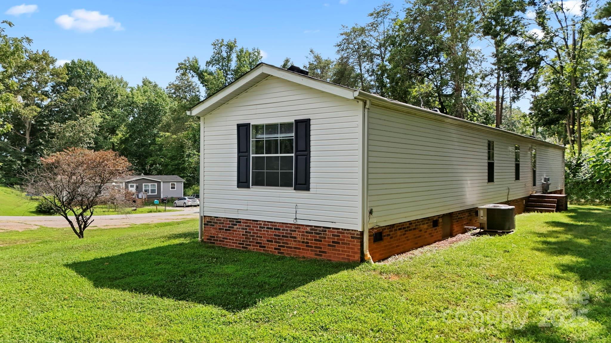 1884 Kensway Drive