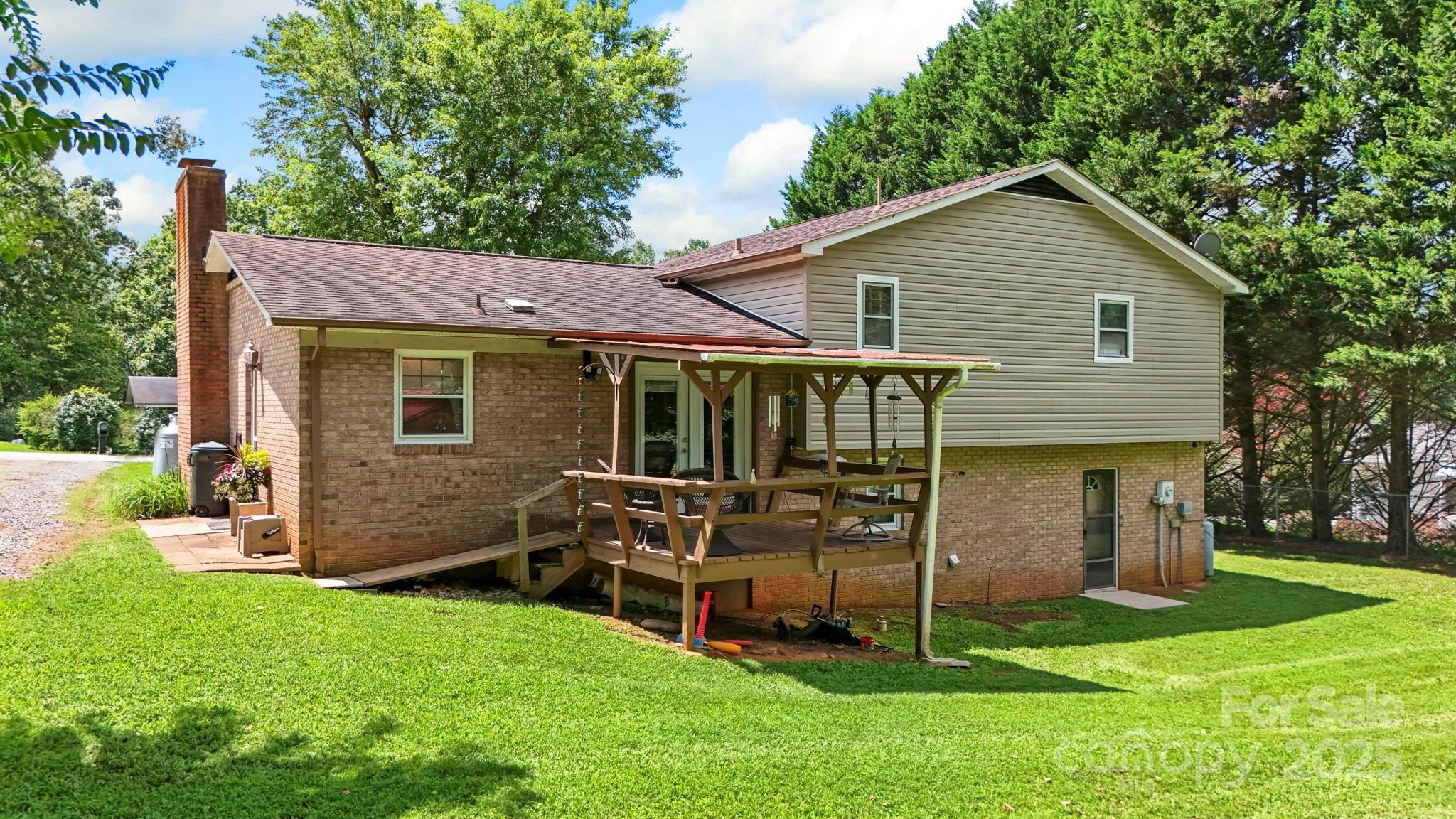 3005 Mac Drive