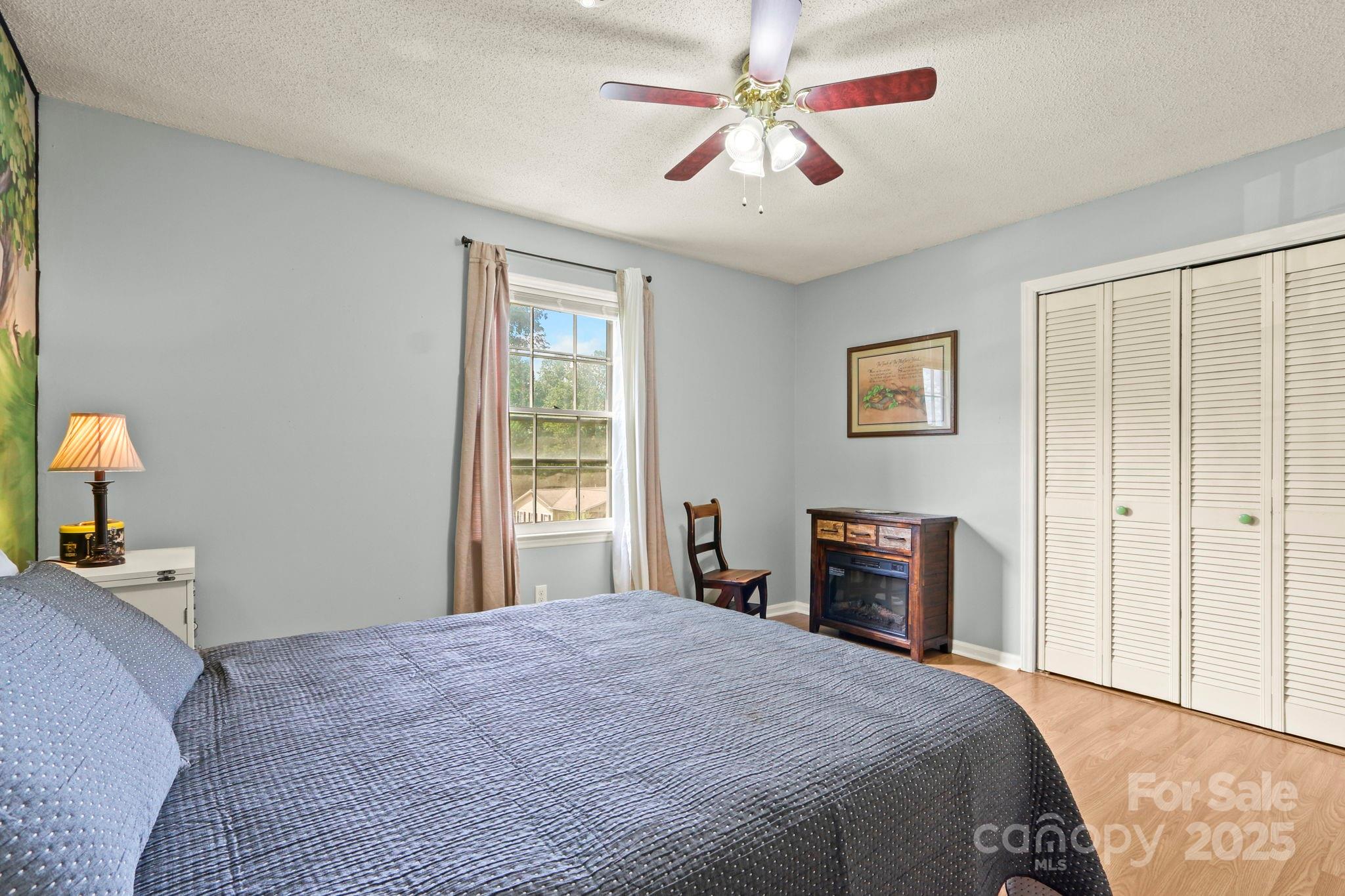 3005 Mac Drive