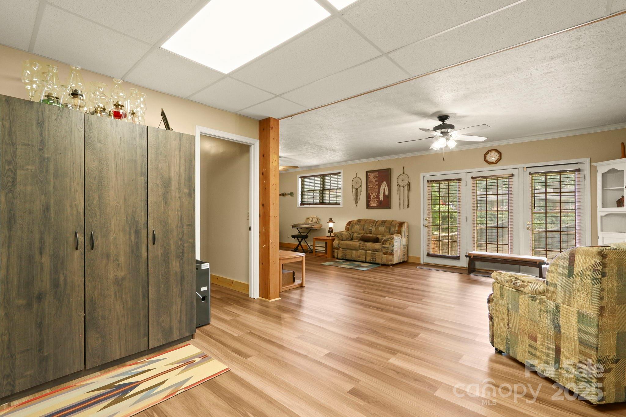 3005 Mac Drive