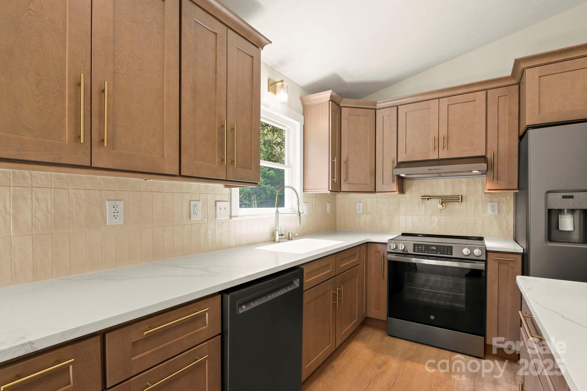 4374 Calico Road