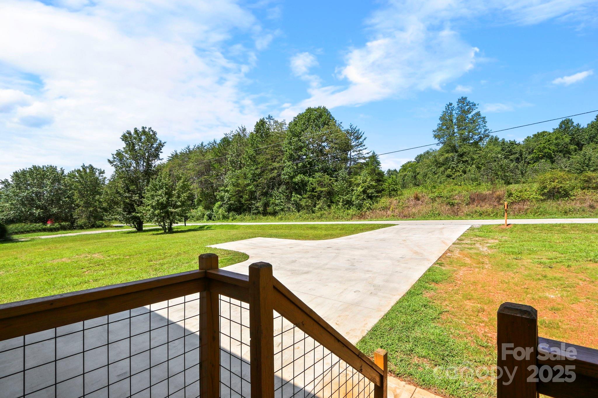 4374 Calico Road