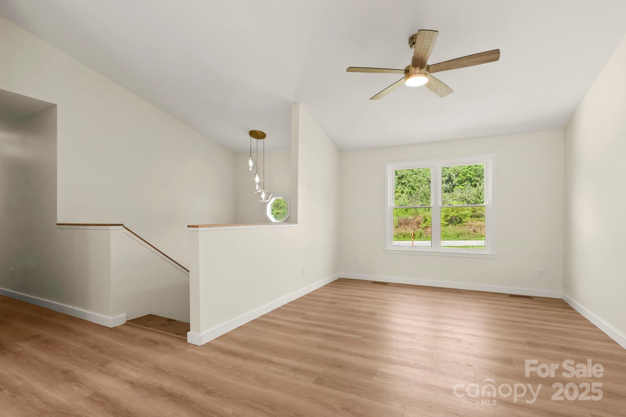 4374 Calico Road